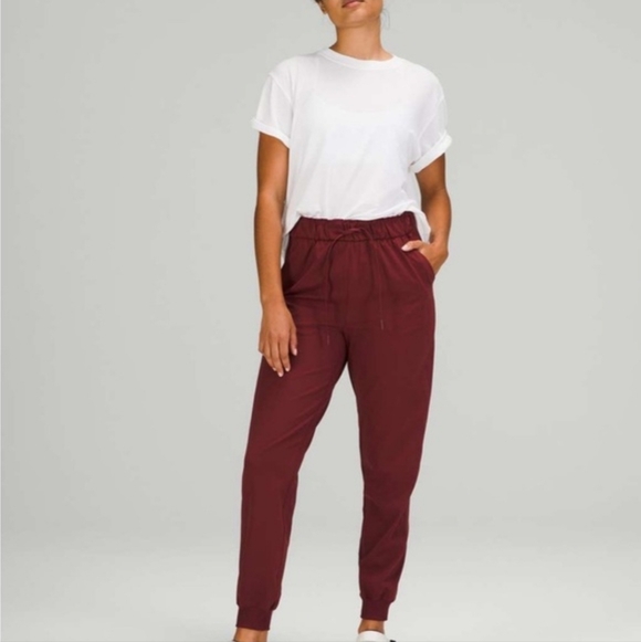 lululemon athletica Pants - Lululemon Stretch High-Rise Jogger Pants In Red Merlot Sz 4